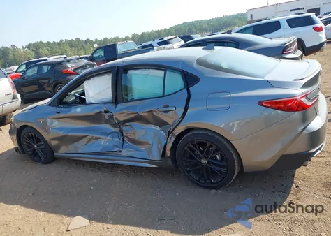 2025 Toyota Camry Se z USA, uszkodzony, nr VIN 4T1DAACK4SU596366